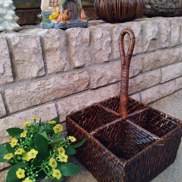 Vintage wicker Rattan silverware basket deep carry for flatware, Rattan bottle - Picture 7 of 8